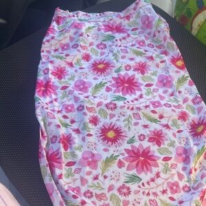 New Vibrant Floral med. Dog attire